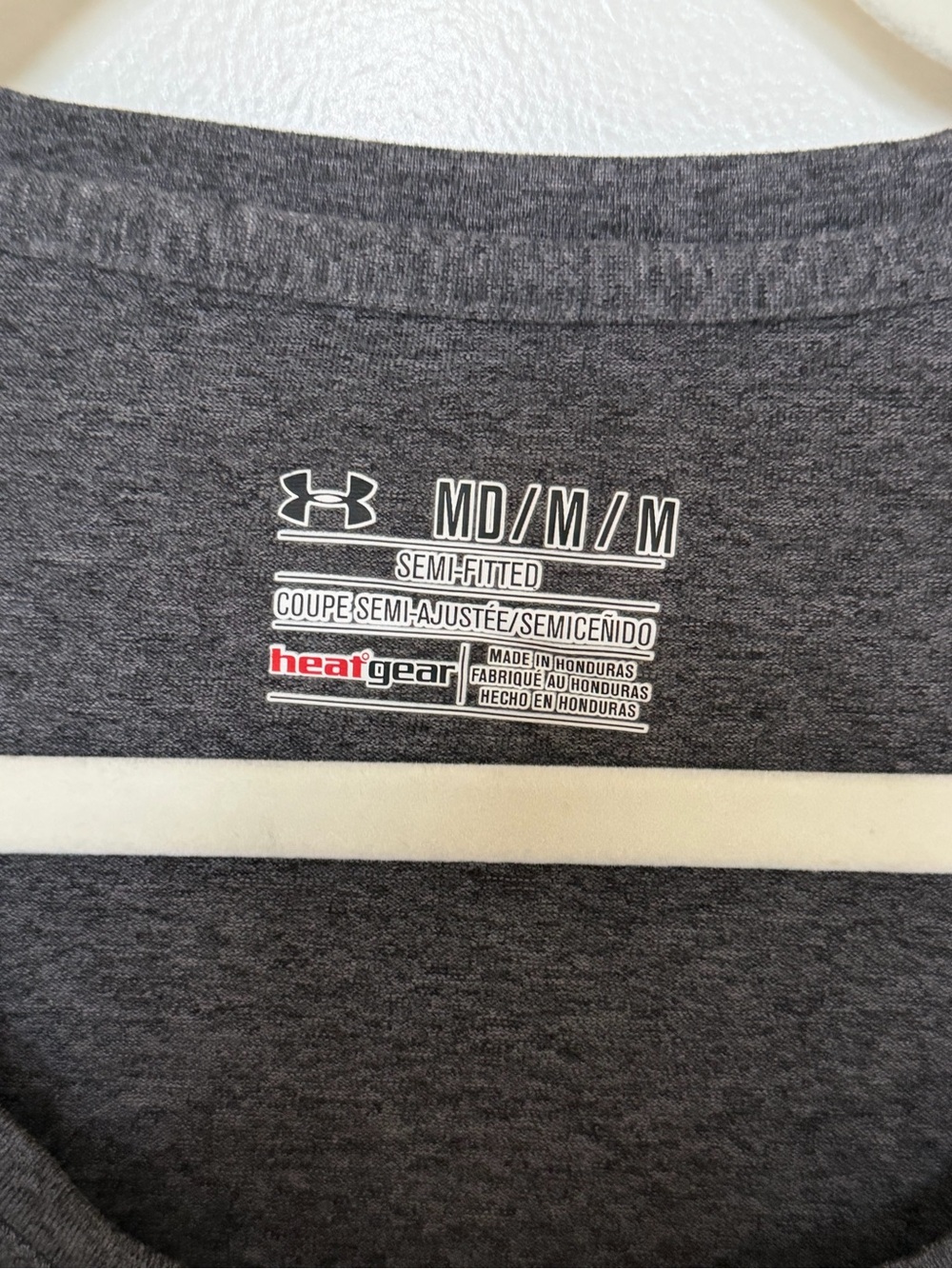 Lot of 5 Under Armour Women's Heat Gear Short Sleeve Tees - Picture 11 of 11